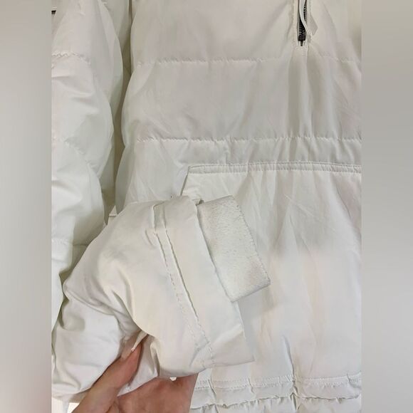COPY - Bershka Unisex Lightweight White Puffer Jacket Size Medium - Picture 8 of 11
